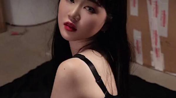 天美传媒TMW175咖啡厅SEX全纪录